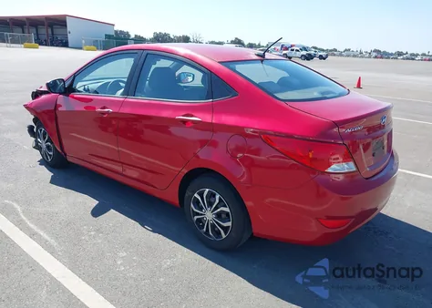 2015 Hyundai Accent Gls z USA, uszkodzony, nr VIN KMHCT4AE2FU819692